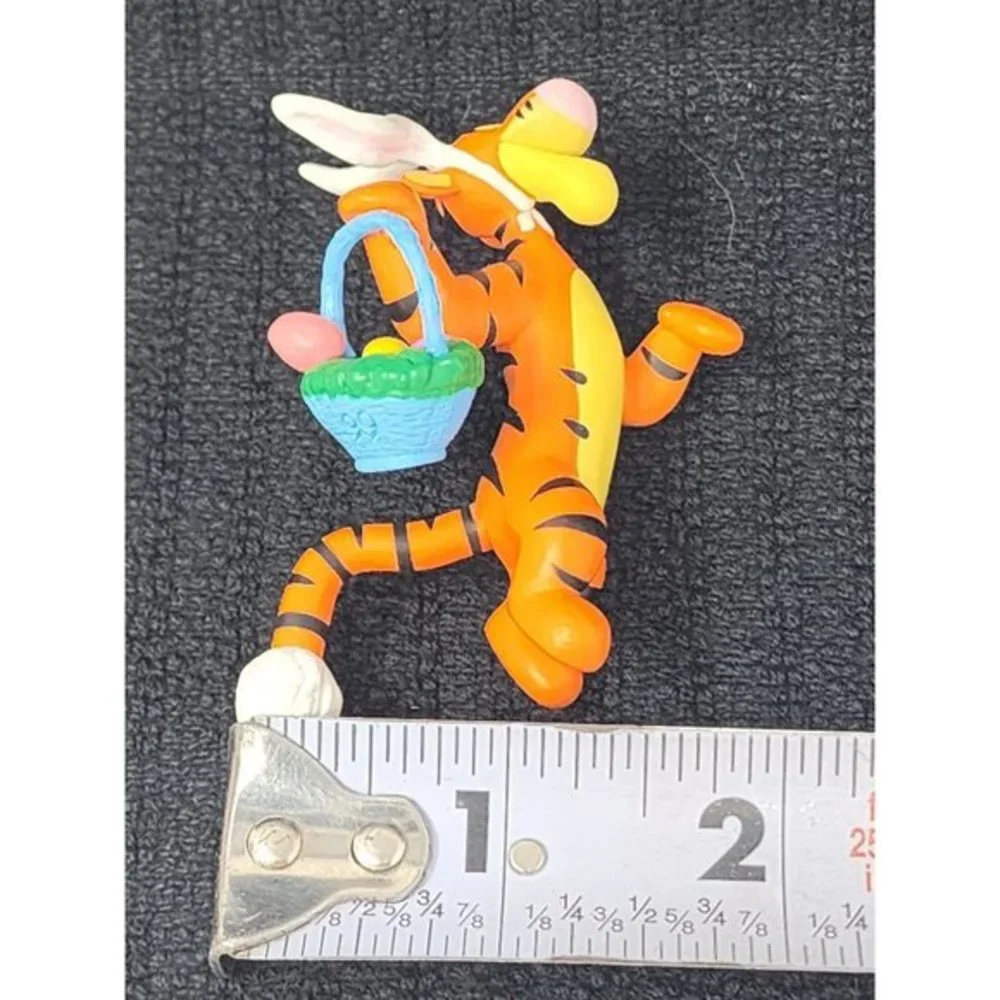 Hallmark Keepsake Ornament Tiggerific Easter Delivery Winnie‎ The Pooh 1999